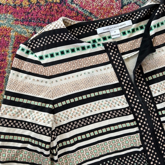 Diane Von Furstenberg | Women’s black/cream/multi geometric silk jersey dress 10 - Picture 5 of 12